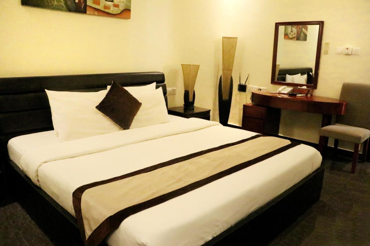 Rimal Suites Apartments Salalah Bagian luar foto