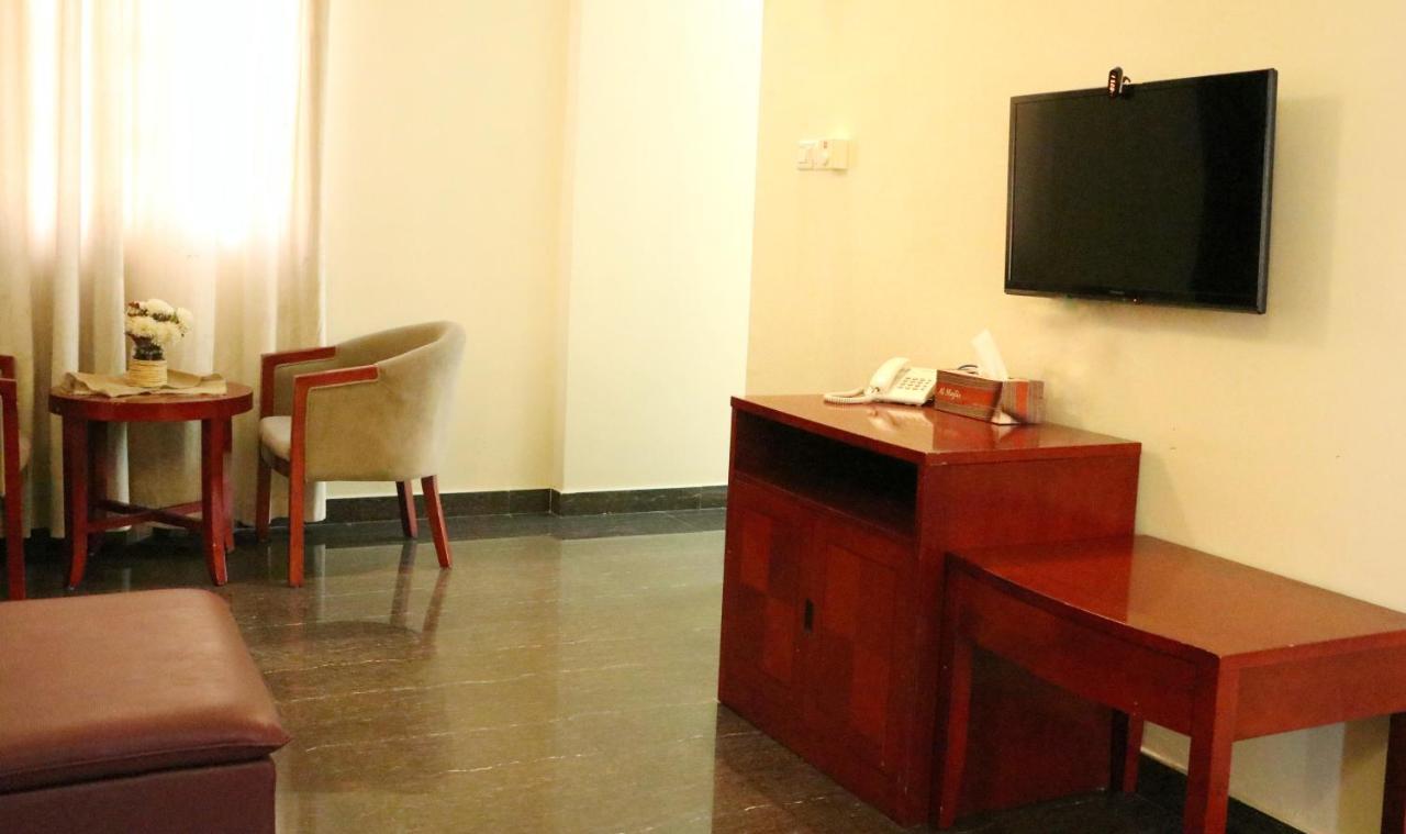 Rimal Suites Apartments Salalah Bagian luar foto